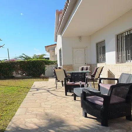 Blanca Villa